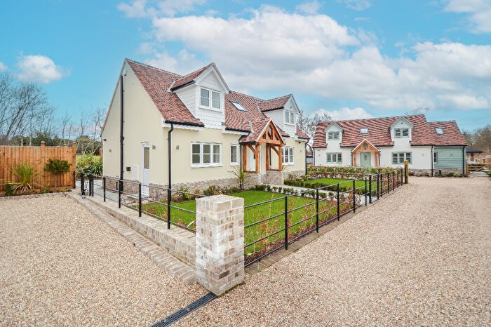 3 Bedroom Detached House To Rent In Days Lane, Brentwood, Essex, CM15