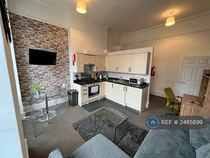 1 Bedroom Flat To Rent In Berkeley Square, Bristol, BS8