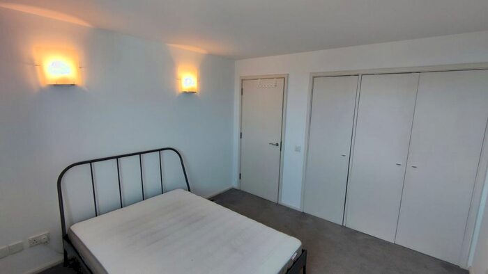 1 Bedroom Flat To Rent In The Perspective Building, Westminster Bridge Road, London, SE1