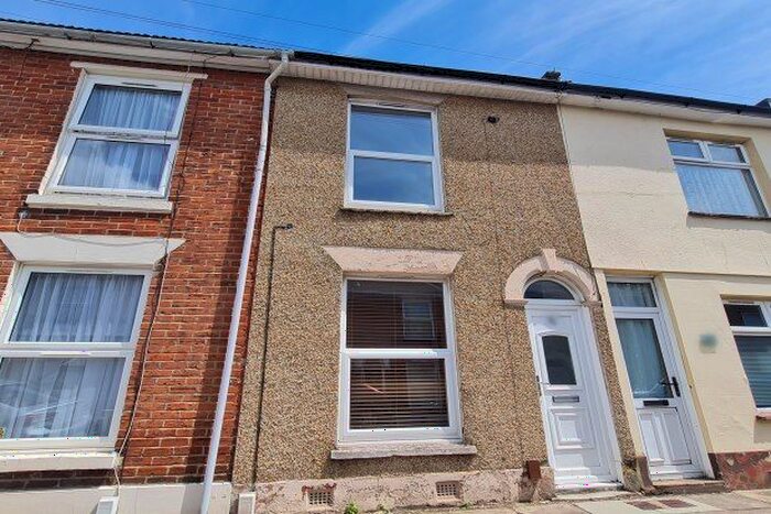3 Bedroom Terraced House To Rent In Cuthbert Road, Portsmouth, PO1