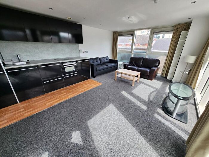 2 Bedroom Apartment To Rent In Huntingdon Street, Nottingham, Nottinghamshire, NG1