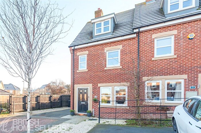 3 Bedroom Town House For Sale In Midwinter Row, Drighlington, Bradford, West Yorkshire, BD11