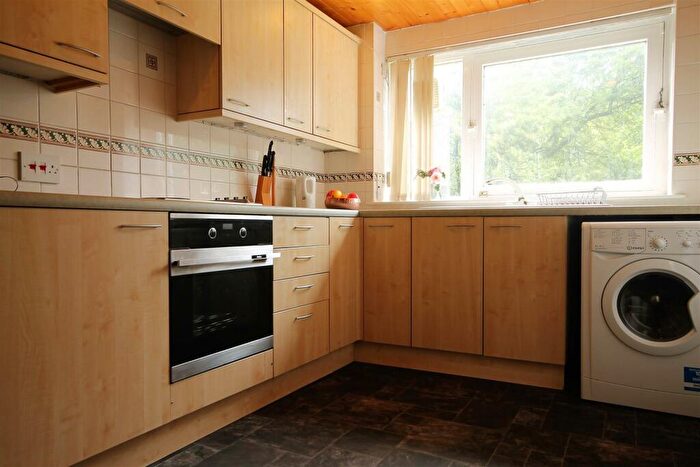 2 Bedroom Apartment To Rent In Dene Court, High Heaton, NE7