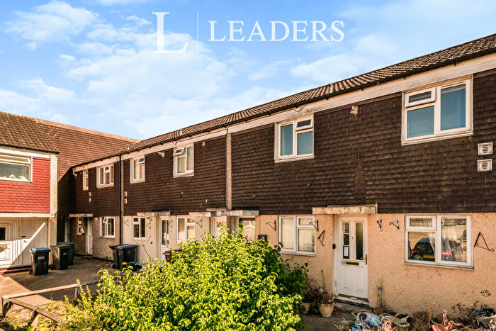 1 Bedroom Maisonette To Rent In Seymours, Harlow, CM19