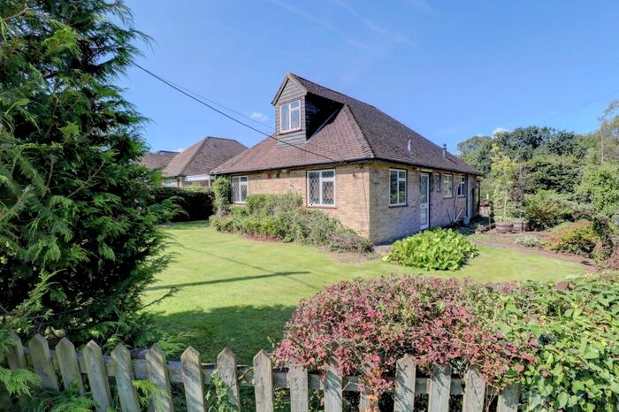 3 Bedroom Bungalow For Sale In Cryers Hill, High Wycombe, Buckinghamshire, HP15