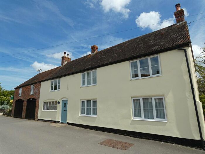 4 Bedroom House For Sale In Hazelbury Bryan, Sturminster Newton, DT10