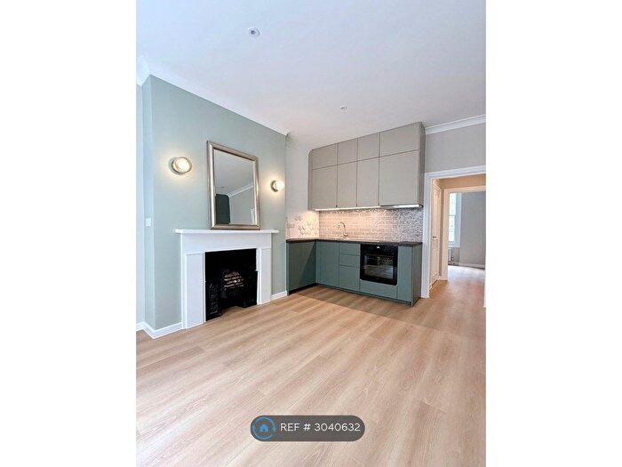 1 Bedroom Flat To Rent In Shelton Street, London, WC2H