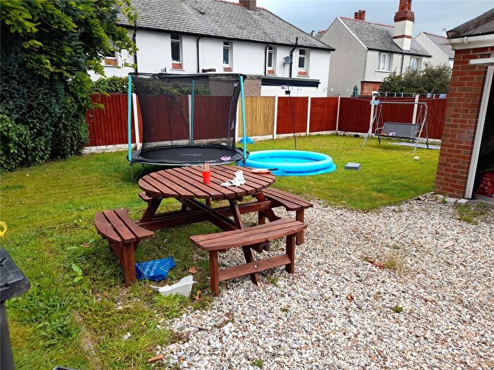 2 Bedroom Bungalow For Sale In Jenard Court, Holywell, CH8
