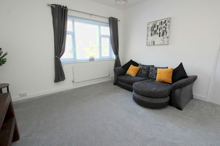 1 Bedroom Flat To Rent In Cavendish Crescent South, The Park, Nottingham, NG7