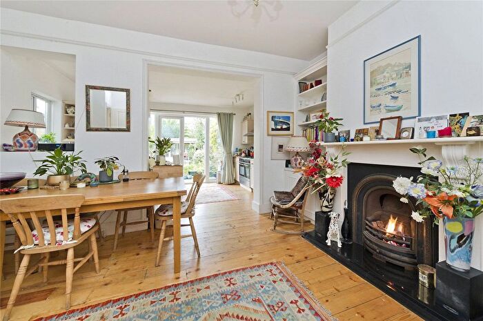 3 Bedroom Terraced House To Rent In Lillie Road, London, SW6