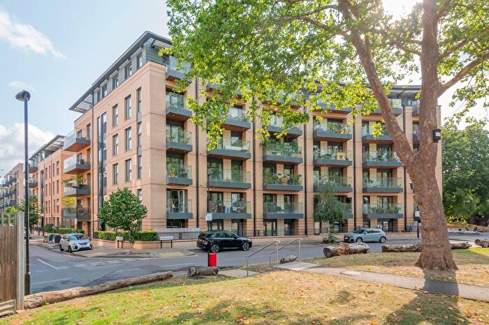 1 Bedroom Flat To Rent In Fairbourne Road, Clapham Park, London, SW4