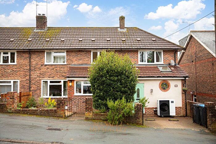 4 Bedroom Semi-Detached House For Sale In Hamsey Road, Sharpthorne, East Grinstead, RH19