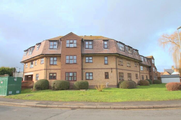 2 Bedroom Maisonette To Rent In The Paddock, St. Neots, Cambridgeshire, PE19