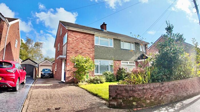 3 Bedroom Property For Sale In Bryn Lane, Pontllanfraith, NP12