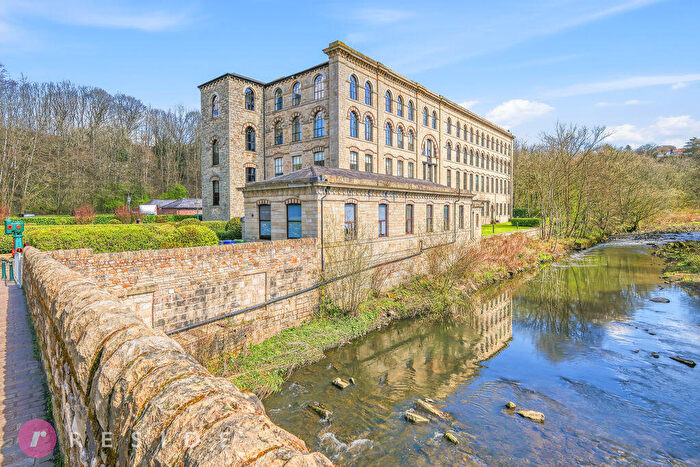 2 Bedroom Apartment For Sale In The Spinnings, Waterside Road, Summerseat, Bury, BL9
