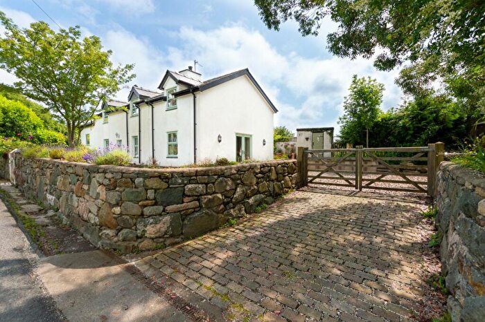 3 Bedroom Detached House For Sale In Golan, Garndolbenmaen, Gwynedd, LL51