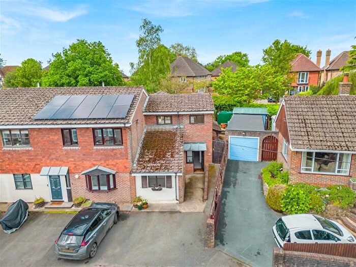 4 Bedroom End Of Terrace House For Sale In High Street, Nutley, Uckfield, TN22