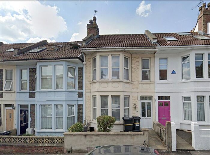 4 Bedroom Terraced House To Rent In Beverley Road, Bristol, BS7