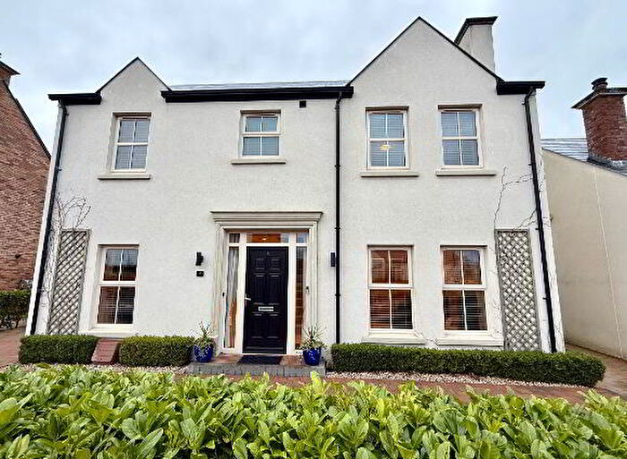 4 Bedroom Detached House For Sale In Oak Country Green, Derry, BT47