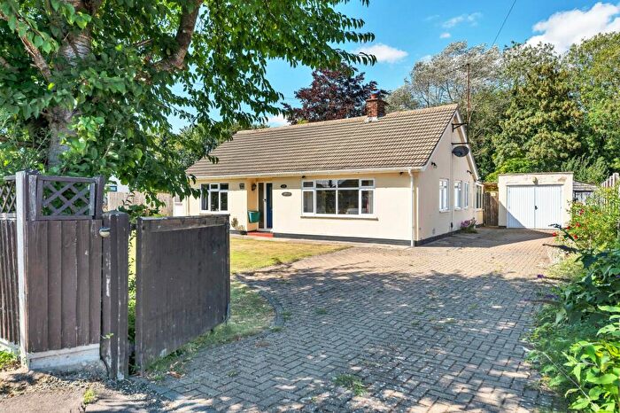 3 Bedroom Detached Bungalow For Sale In Meldreth Road, Whaddon, SG8