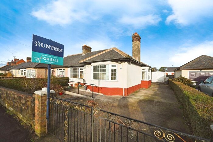 2 Bedroom Semi-Detached Bungalow For Sale In Sutton View, Hillstown, Bolsover, Chesterfield, S44