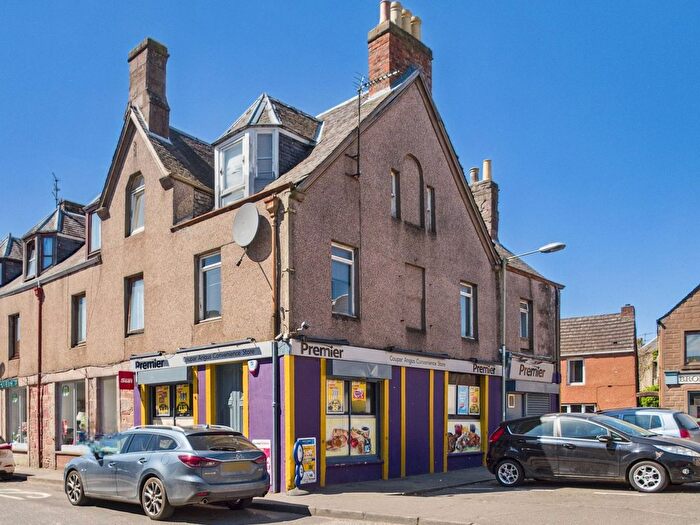 2 Bedroom Maisonette For Sale In Trades Lane, Coupar Angus, Perthshire, PH13