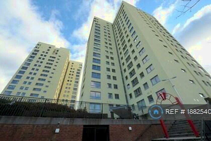 1 Bedroom Penthouse To Rent In Sandown Court, Preston, PR1