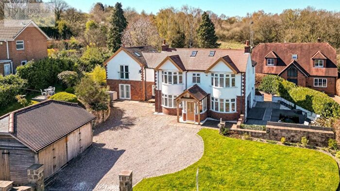 5 Bedroom Detached House For Sale In Cloves Hill, Morley, DE7