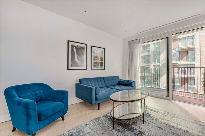 2 Bedroom Flat To Rent In Lockgate Road, Sands End, SW6