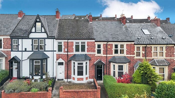 3 Bedroom Terraced House For Sale In Bensham Road, Gateshead, NE8