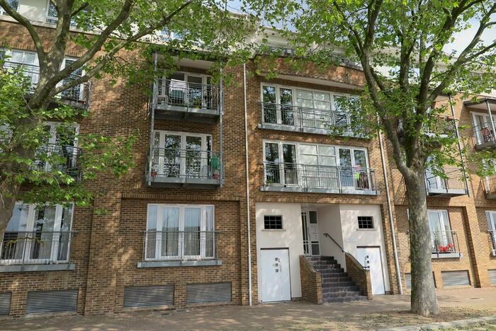 2 Bedroom Apartment To Rent In Rope Street, Surrey Quays, SE16