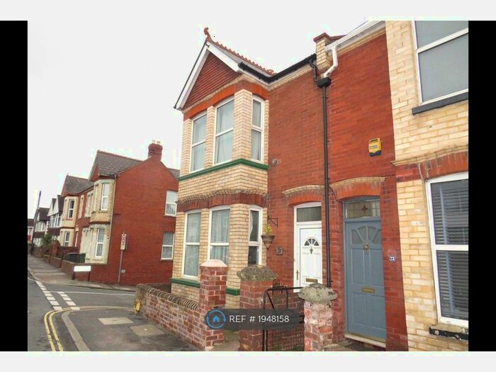 4 Bedroom End Of Terrace House To Rent In Cowick Lane, Exeter, EX2