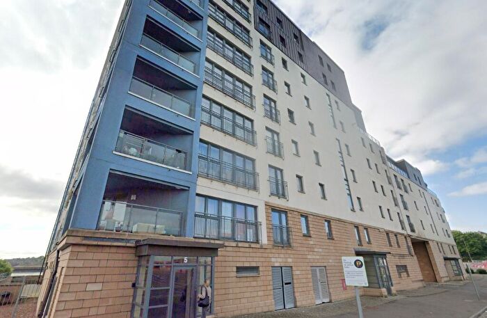 1 Bedroom Flat To Rent In Lochinvar Drive, Granton, Edinburgh, EH5