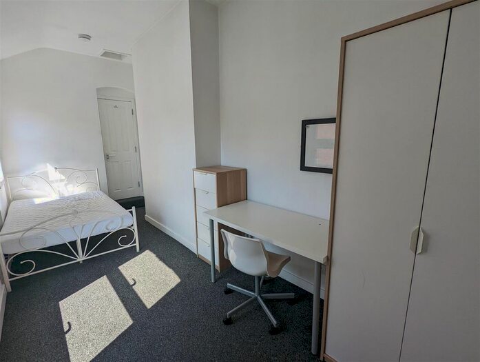 1 Bedroom Terraced House To Rent In King Richard Street, Coventry, CV2