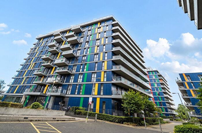 2 Bedroom Apartment For Sale In Hatton Road, Wembley, HA0
