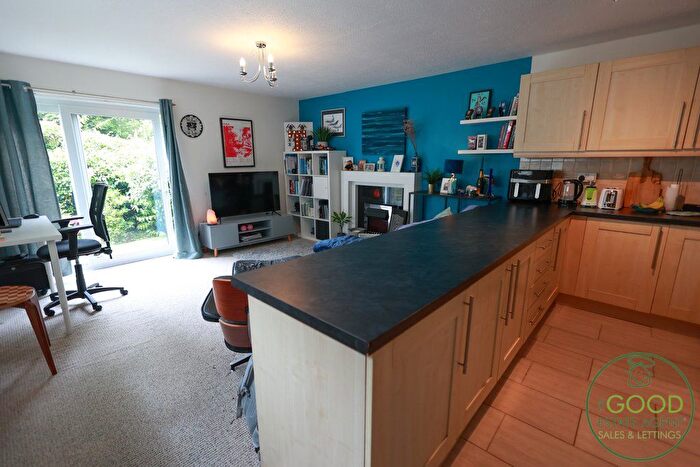 1 Bedroom Flat For Sale In Tinniswood, Preston, PR2