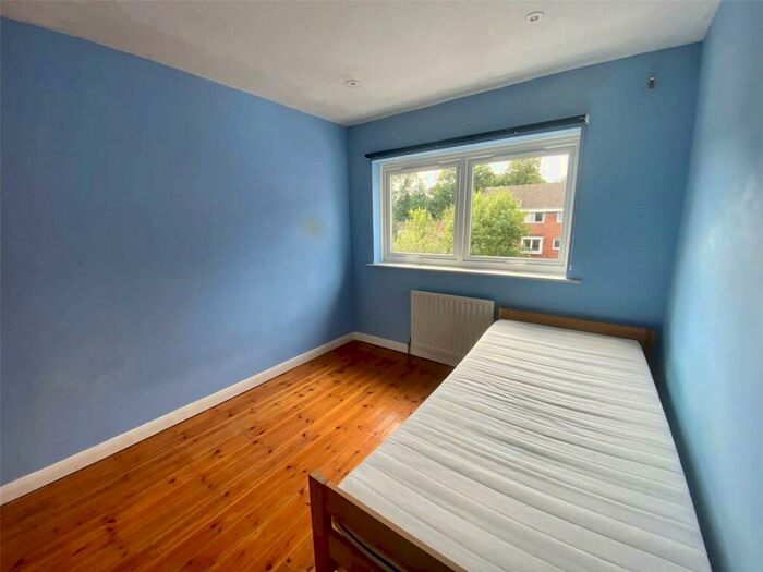 4 Bedroom Terraced House To Rent In Rectory Court, Botley, Southampton, Hampshire, SO30