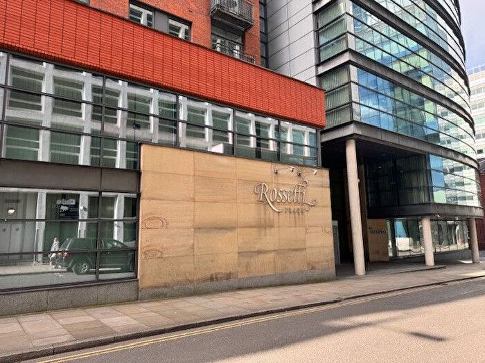 2 Bedroom Flat To Rent In Lower Byrom Street, Manchester, M3