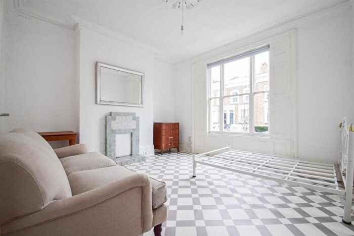1 Bedroom Flat To Rent In Ockendon Road, London, N1