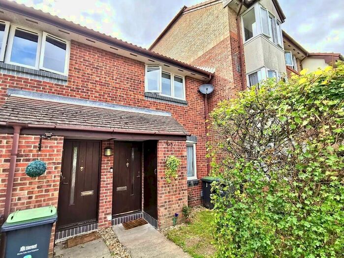 2 Bedroom Terraced House To Rent In Tor Close, Waterlooville, PO7