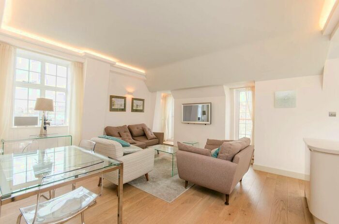 2 Bedroom Flat To Rent In Cornwall Gardens, South Kensington, London, SW7