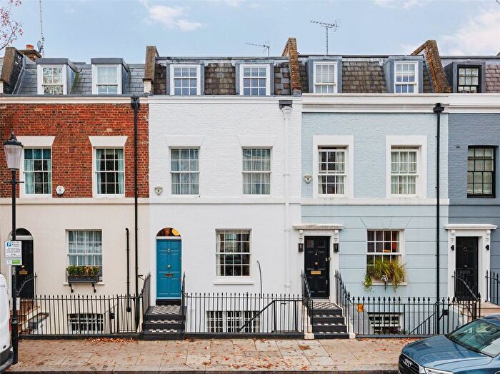 3 Bedroom Terraced House For Sale In Markham Street, Chelsea, London, SW3