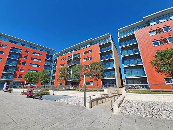 2 Bedroom Penthouse For Sale In Anchor Street, Ipswich, IP3