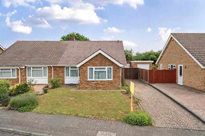 3 Bedroom Semi-Detached Bungalow For Sale In Rede Wood Road, Barming, ME16