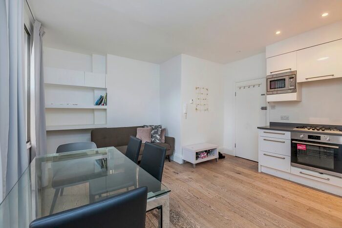 1 Bedroom Flat To Rent In Old Street, Shoreditch, EC1V