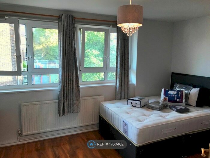 3 Bedroom Maisonette To Rent In Gibbs Green, London, W14