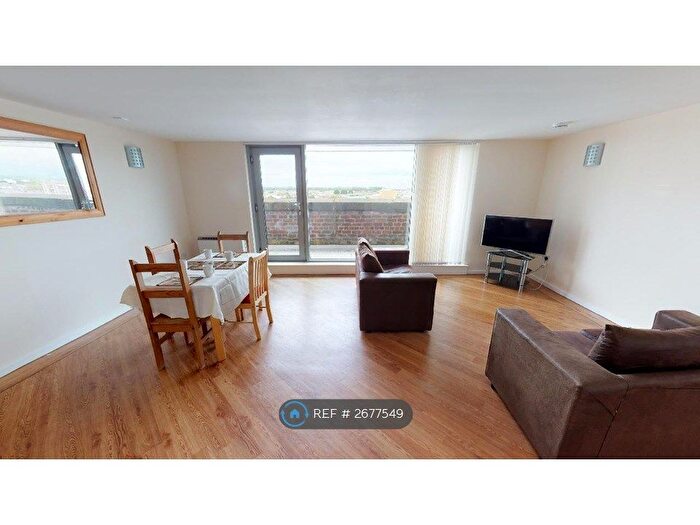 2 Bedroom Flat To Rent In Centenary Mill Court, Preston, PR1