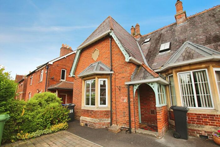 2 Bedroom Terraced House For Sale In Portway, Warminster, BA12