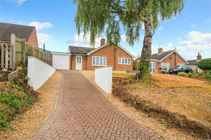 3 Bedroom Bungalow For Sale In Chapel Lane, Little Bourton, Banbury, Oxfordshire, OX17