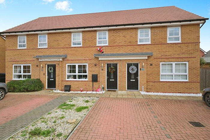 3 Bedroom Terraced House For Sale In Lockwood Way, Hampton Water, Peterborough, PE7